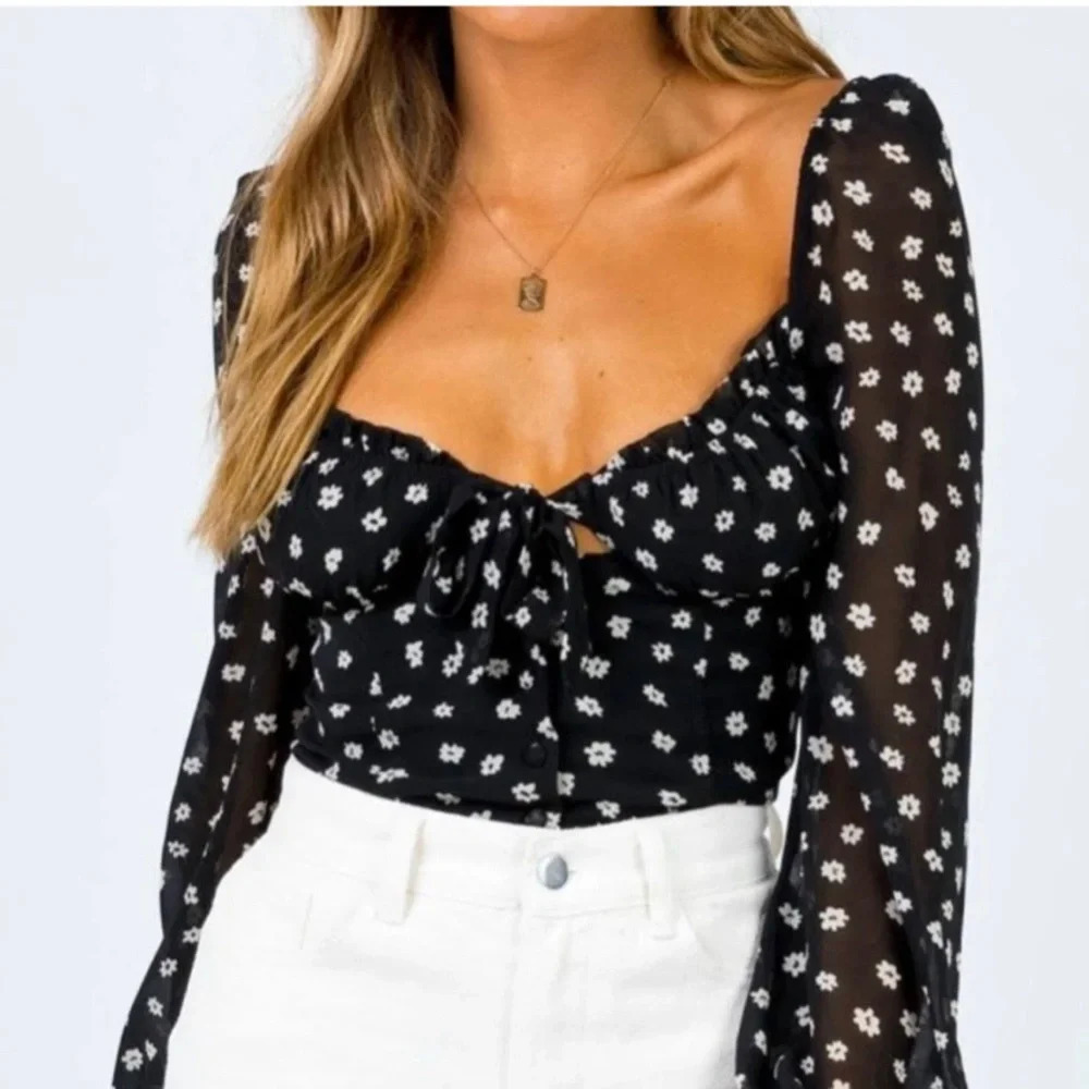 NWT Princess Polly Camina Blouse